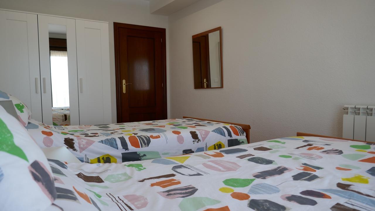 זמורה Apartamentos La Muralla מראה חיצוני תמונה