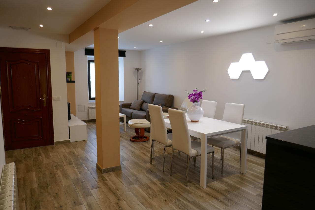 זמורה Apartamentos La Muralla מראה חיצוני תמונה